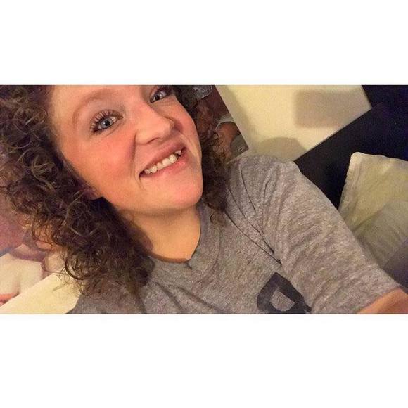 Meet your Posher, Jillian - Picture 1 of 1